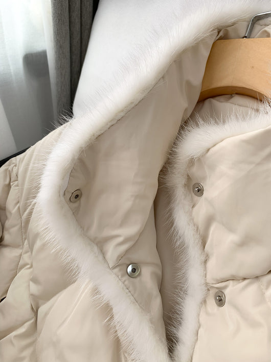 Chaqueta Corta Mujer con Plumón de Pato y Detalles de Visón - Image 24
