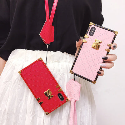 Funda Protectora XR de Cuero para Celular - Anticalda - Image 9