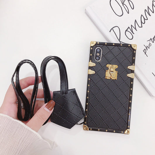 Funda Protectora XR de Cuero para Celular - Anticalda - Image 11