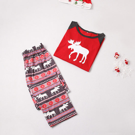 Pijamas Navideños Estampado Reno para Toda la Familia - Image 18