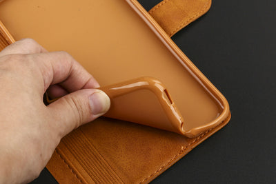 Billetera Retro de Cuero Legítimo con Soporte para Teléfono - Image 26