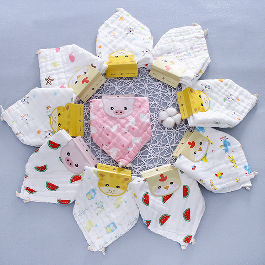 Toalla Triangular para Bebé con Diseño Cartoon - Image 3