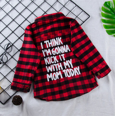 Blusa Infantil a Cuadros Rojo con Estampado de Letras - Image 12