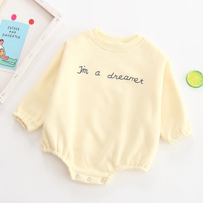 Enterizo infantil con mangas murciélago e estampado alfabético - Image 10