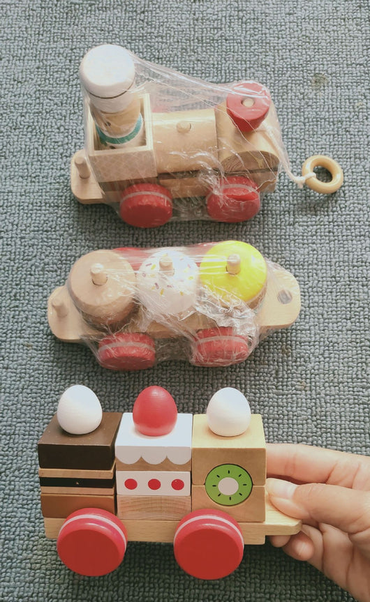Bloques Apilables con Snacks y Tres Trenes Extraíbles - Image 8