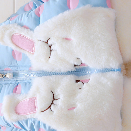 Abrigo Acolchado para Niñas con Estampado de Conejitos y Lunares - Image 11