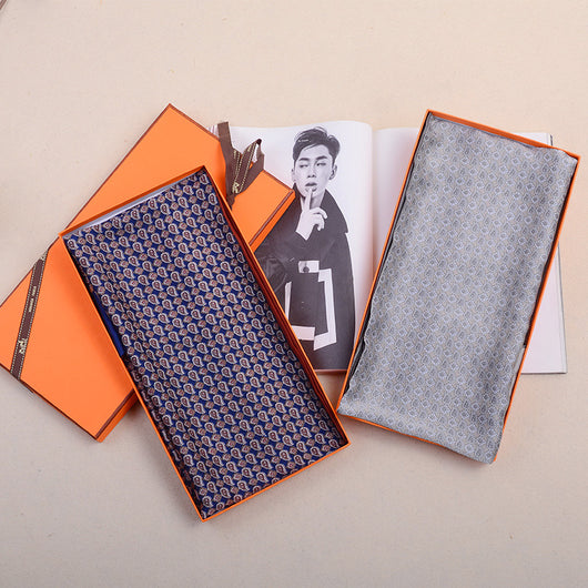 Bufanda de Seda Reversible para Hombre - Elegancia Dual - Image 13
