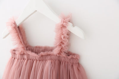 Vestido Elegante sin Mangas de Tul Rica - Image 16