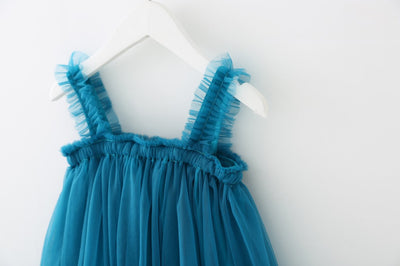 Vestido Elegante sin Mangas de Tul Rica - Image 19