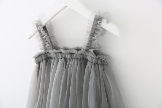 Vestido Elegante sin Mangas de Tul Rica - Image 22