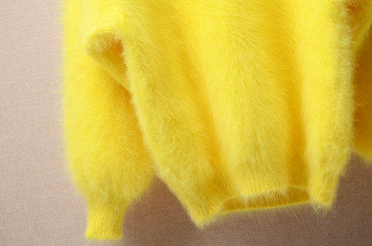 Suéter Holgado de Terciopelo Mink con Cuello Redondo y Mangas Linterna para Mujer - Image 13