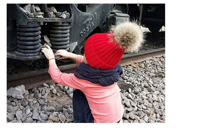 Gorro Infantil de Lana con Pompón para Otoño e Invierno - Image 26