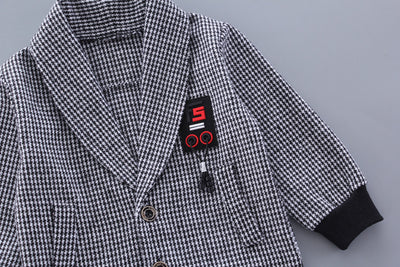 Traje de tres piezas para niño - Image 10