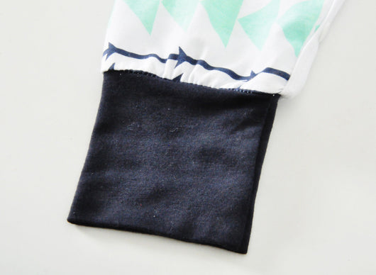 Pijama con Capucha y Arnés Triangular para Recién Nacido - Image 14