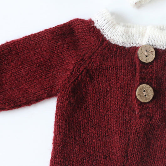 Conjunto Navideño para Recién Nacido: Gorro Mohair y Mameluco Elegante - Image 8