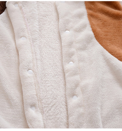 Pijama Enterizo de Bebé en Velvet Cálido - Image 22
