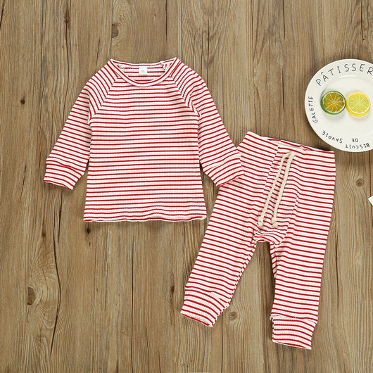 Conjunto Infantil de Dos Piezas con Blusa Rayada y Pantalón - Image 5