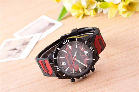 Reloj de Cuarzo Camuflaje con Correa de Silicona - Image 12