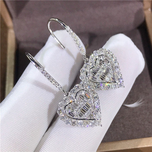 Aretes de Circonia Cúbica con Forma de Calor para Bodas y Compromisos - Image 7