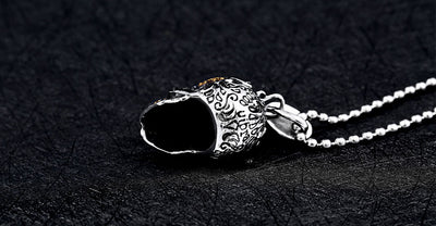 Collar Gótico con Dije de Calavera - Image 6