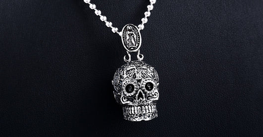Collar Gótico con Dije de Calavera - Image 7