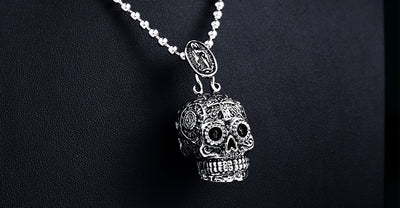 Collar Gótico con Dije de Calavera - Image 8