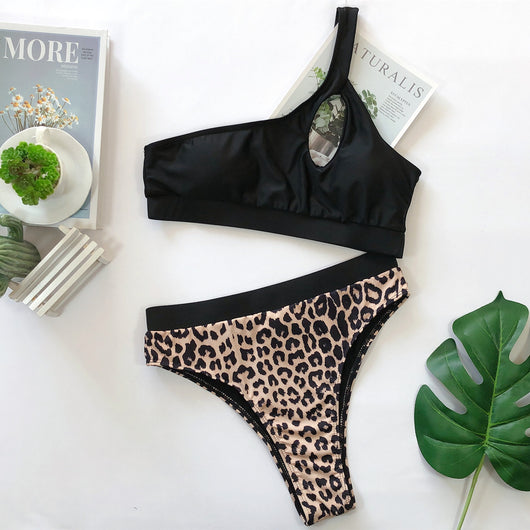 Bikini Estampado Leopardo con Diseño Asimétrico - Image 7