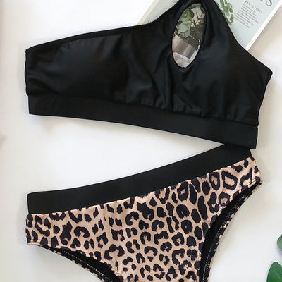 Bikini Estampado Leopardo con Diseño Asimétrico - Image 12