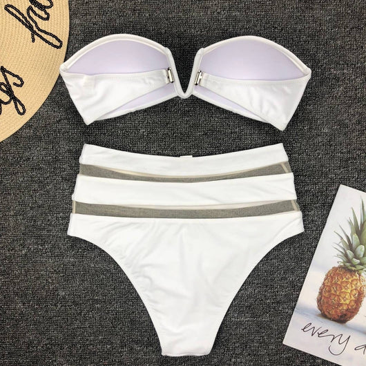 Bikini Escotado con Malla - Diseño Split Moderno - Image 15