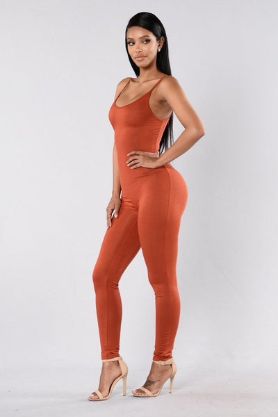 Jumpsuit Sensual Ajustado sin Espalda - Image 12