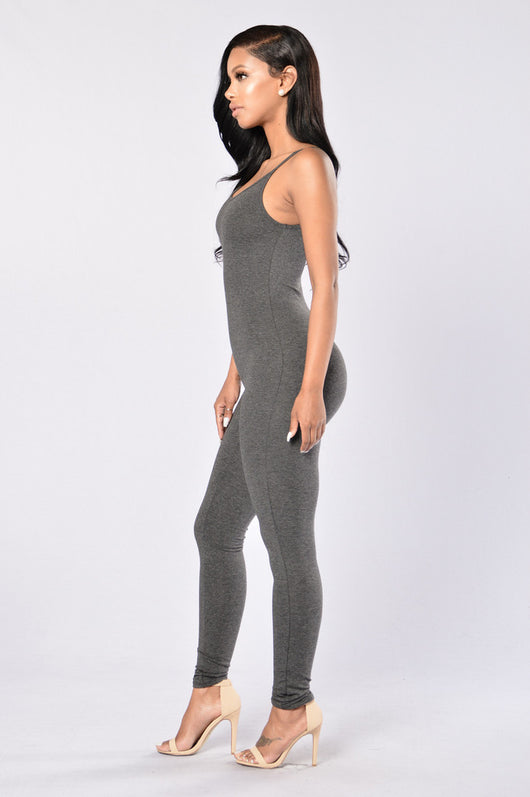 Jumpsuit Sensual Ajustado sin Espalda - Image 34
