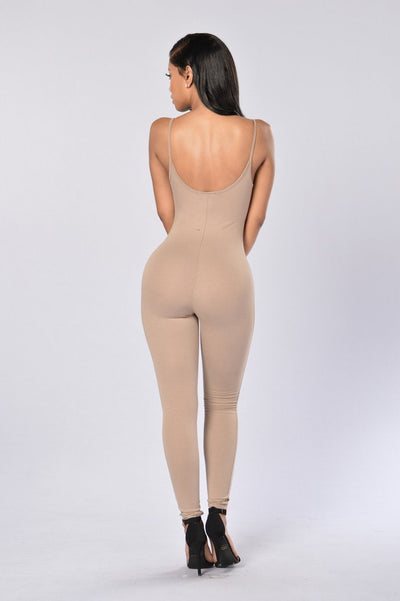 Jumpsuit Sensual Ajustado sin Espalda - Image 38