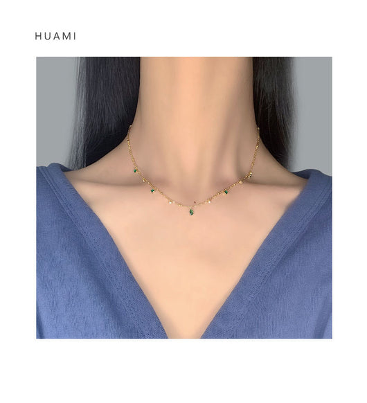 Collar de Zircón Esmeralda con Gota de Agua Generosa - Image 11