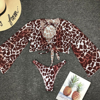 Bikini Estampado de Leopardo con Mangas Largas Tres Piezas - Image 4