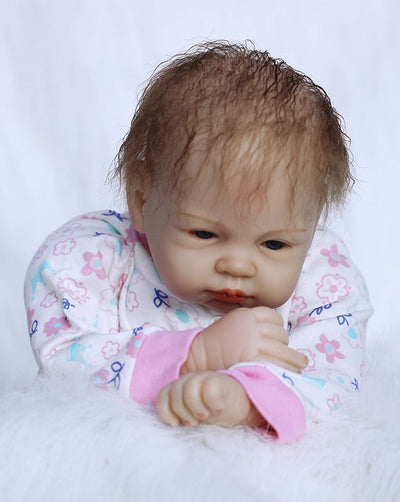 Muñeca Bebé Realista de Silicona Suave - Muñeco Renacido - Image 6