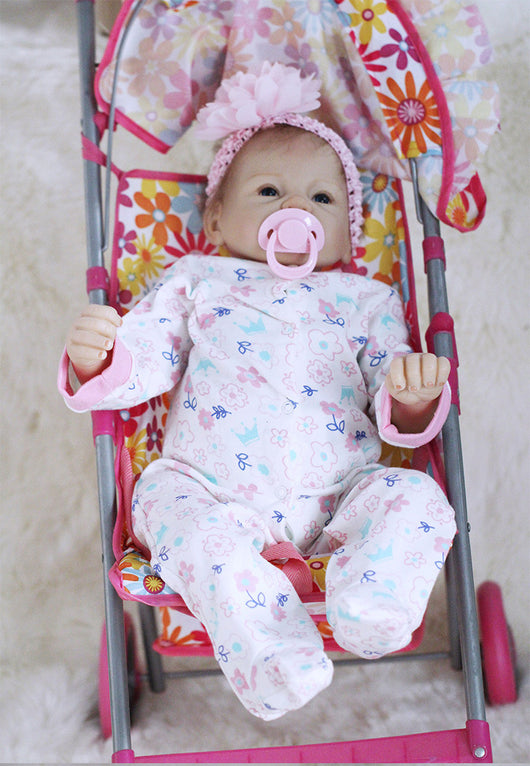 Muñeca Bebé Realista de Silicona Suave - Muñeco Renacido - Image 7