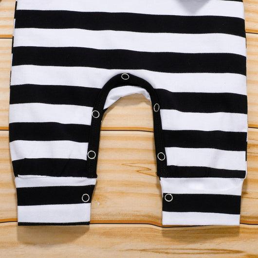 Enterizo Infantil con Diseño de Letras y Parches Estampados - Image 8