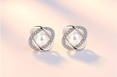 Aretes de Perla Concha con Giro Elegante - Image 7