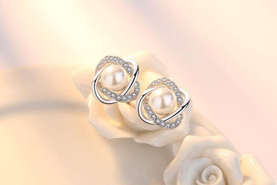 Aretes de Perla Concha con Giro Elegante - Image 12