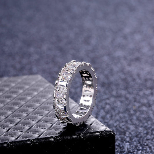 Anillo de Diamantes AA con Circonita Irregular - Image 7