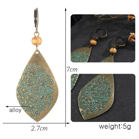 Aretes Étnicos con Patrón Tallado - Image 10