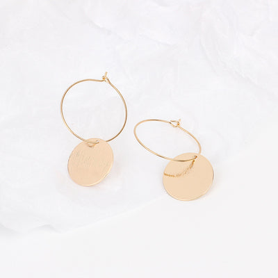 Aretes de Oro Elegantes con Diseño de Oblea - Pendientes Minimalistas para Mujer - Image 9