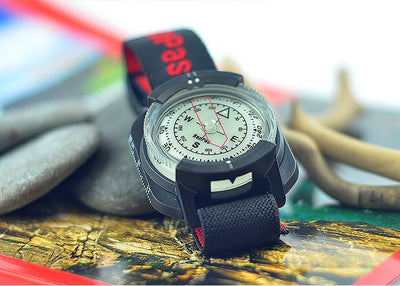 Reloj Brújula Deportivo para Actividades al Aire Libre - Image 16