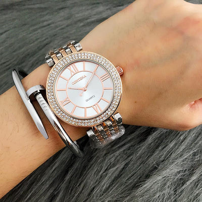 Reloj de Diseño Romano Elegante con Cristal de Lujo - Image 9
