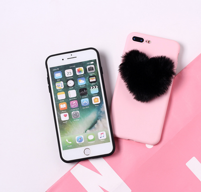 Funda para Celular 3D Corazones Peludos Adorables - Image 3