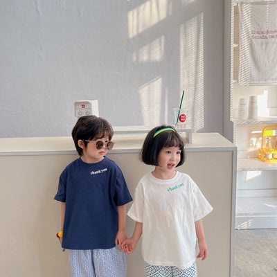 Camiseta Infantil Cuello Redondo con Estampado de Letras - Image 7