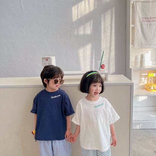 Camiseta Infantil Cuello Redondo con Estampado de Letras - Image 7