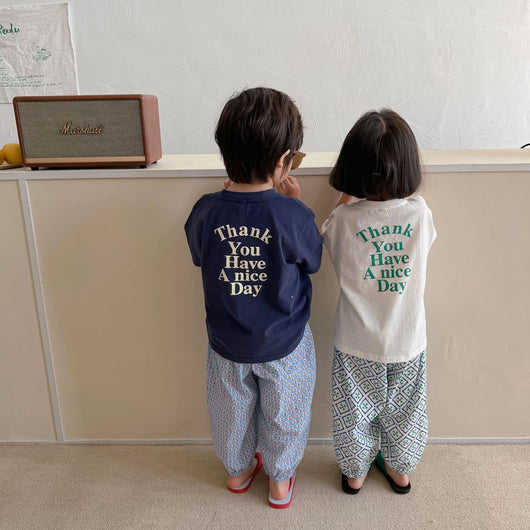 Camiseta Infantil Cuello Redondo con Estampado de Letras - Image 29