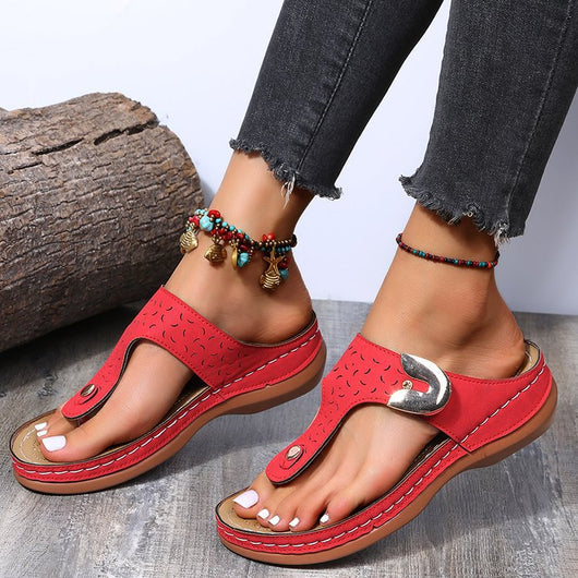 Sandalias Cómodas con Cuña y Hebilla Metálica Hueca para Mujer - Image 8