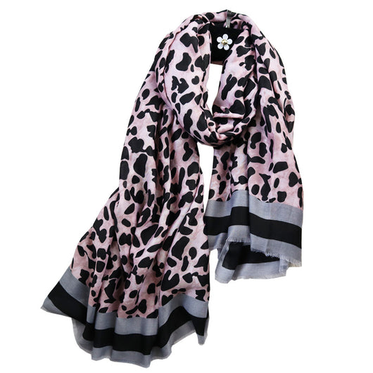 Bufanda Leopardo Cálida - Image 5